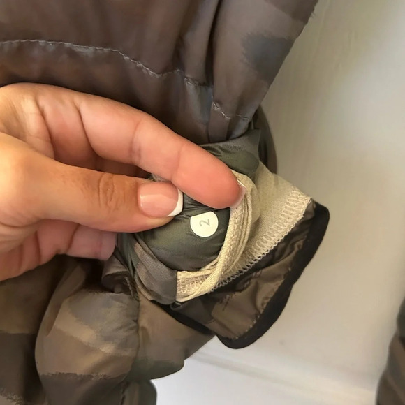 ! Lululemon Fluffin Awesome Jacket
Coast Camo Butter Pink Multi - Picture 10 of 10